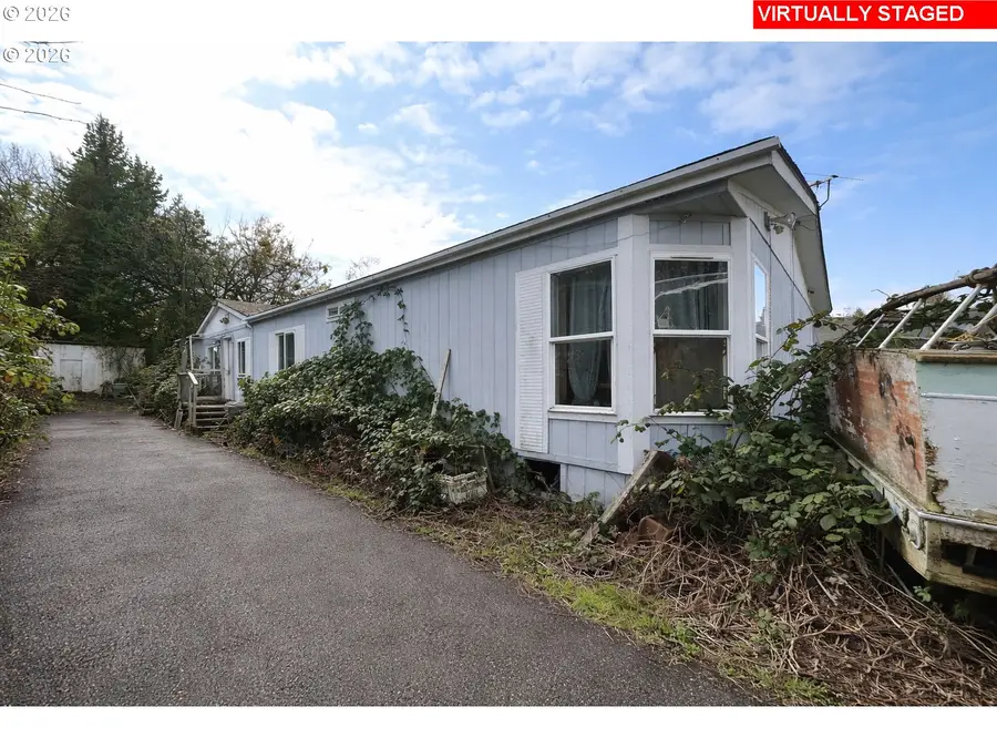 5748 NE Ainsworth St, Portland, OR 97218 - #2