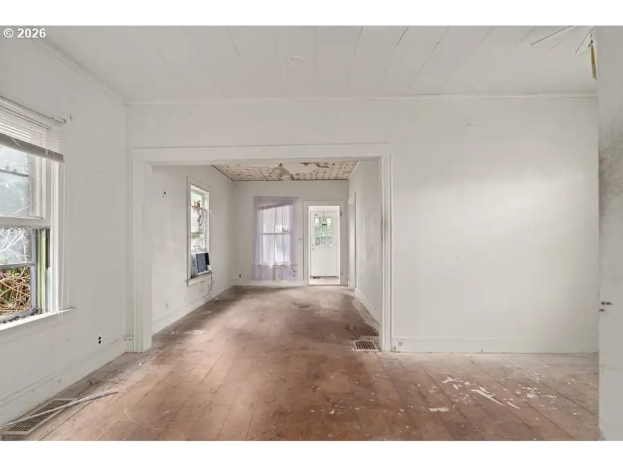 1138 NE 73rd Ave, Portland, OR 97213 - #2