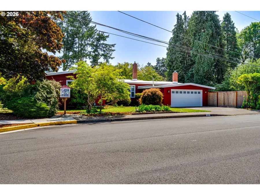 3046 Bailey Ln, Eugene, OR 97401 - #2