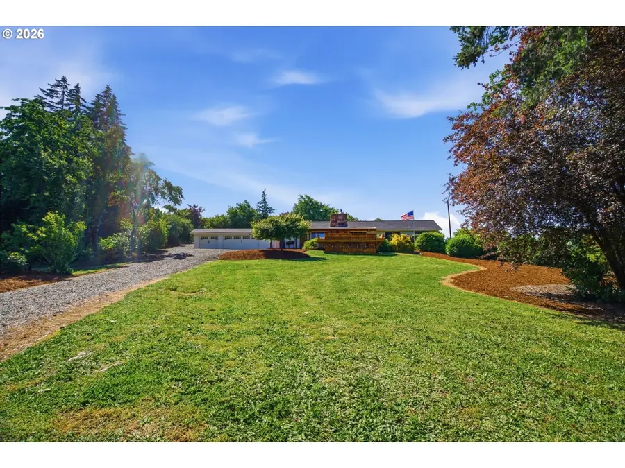28884 Hillaire St, Eugene, OR 97402 - #3