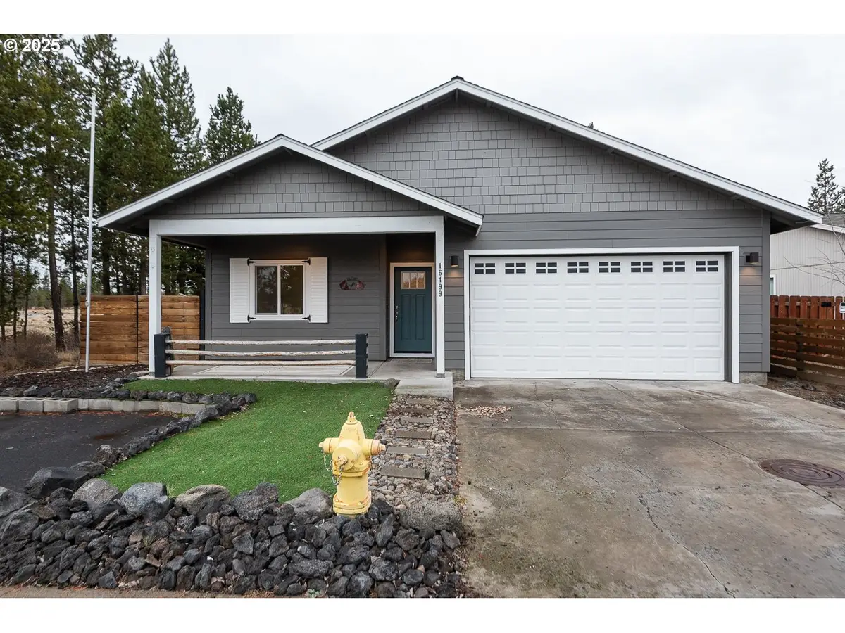 16499 Betty Dr, La Pine, OR 97739 - Image #1