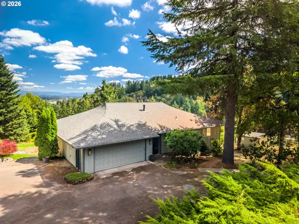 10900 SE 258th Pl, Damascus, OR 97089