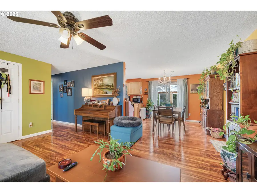 3509 Walnut Ln, Tillamook, OR 97141 - #2