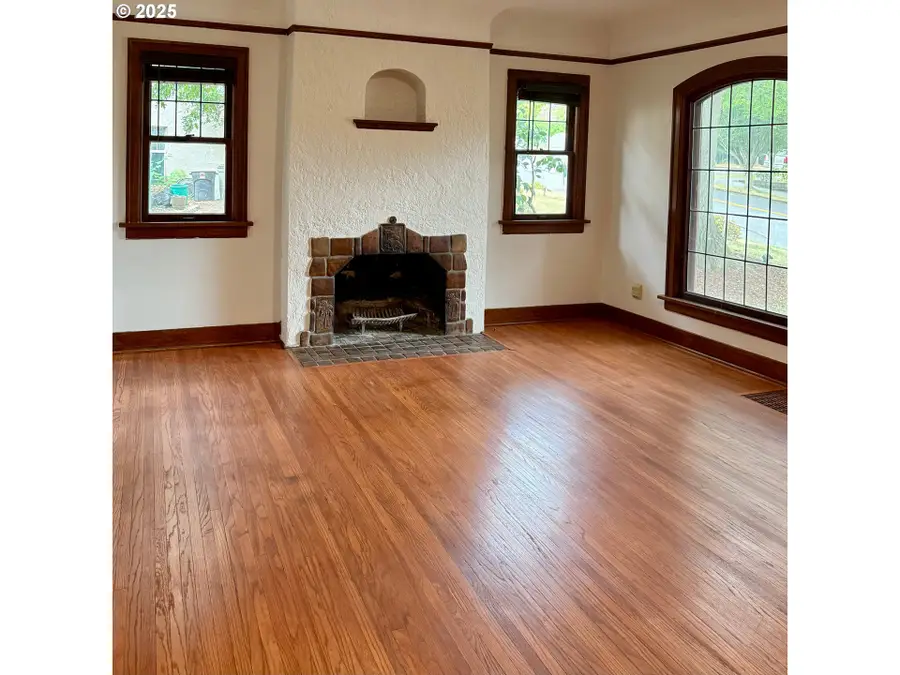 323 NE 47th Ave, Portland, OR 97213 - Image #3