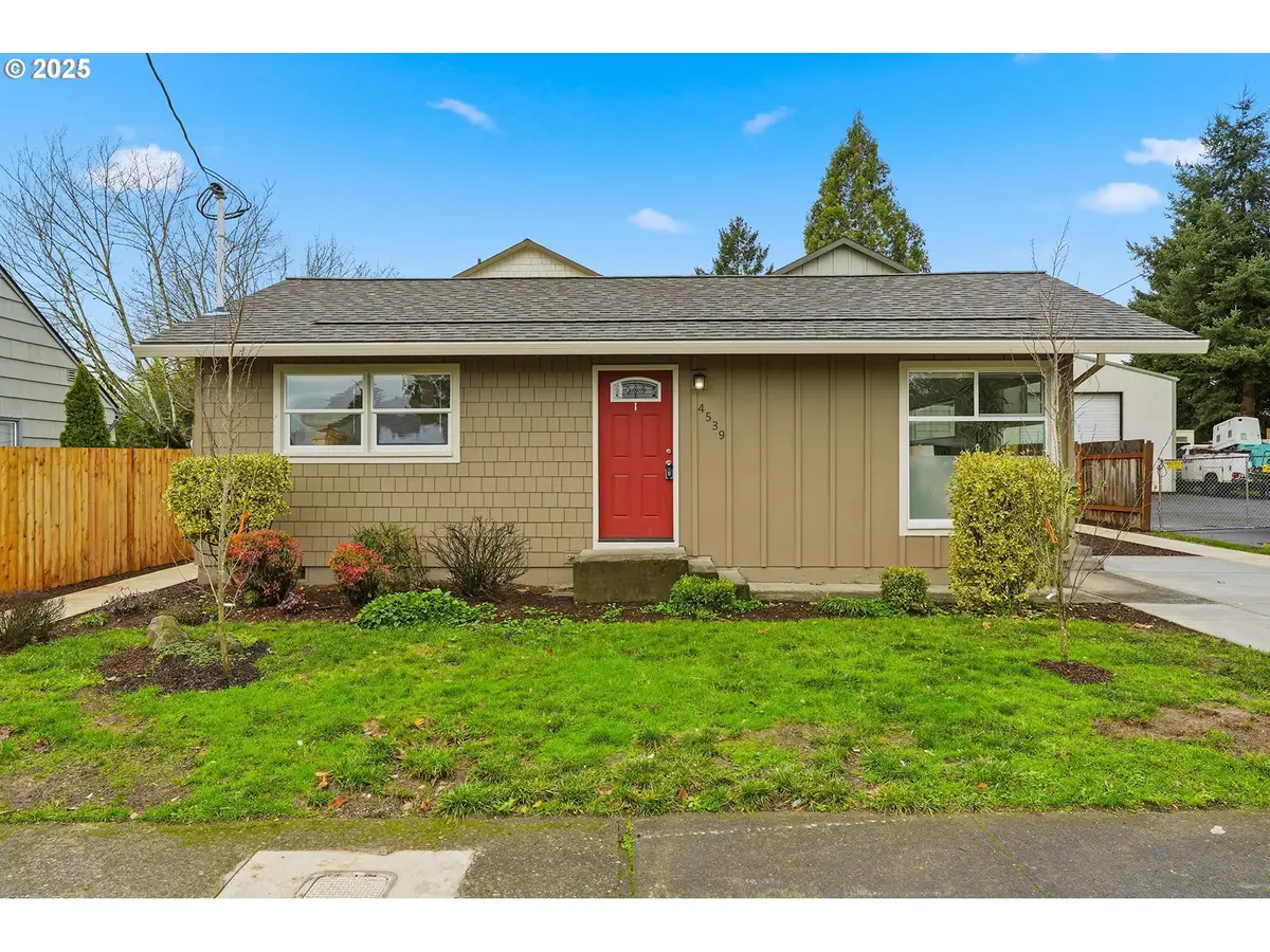 4539 SE 97th Ave, Portland, OR 97266 - Image #1