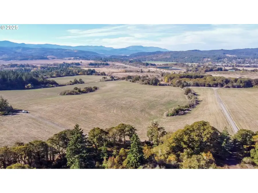 21140 Salmon River Hwy, Sheridan, OR 97378 - Image #2