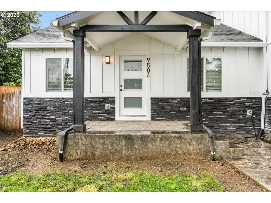 9504 SE 77th Ave, Milwaukie, OR 97222 - #2