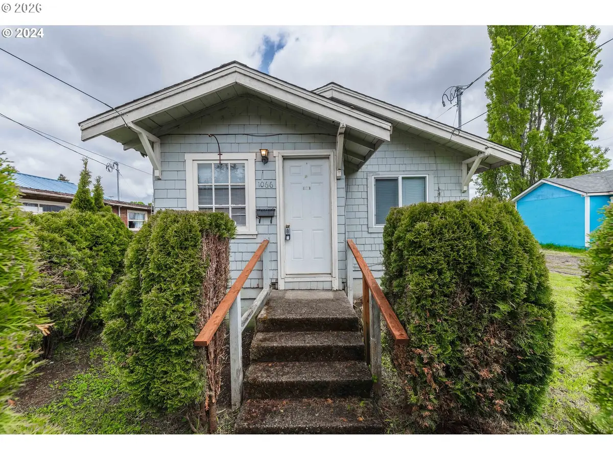 1066 S 8th St, Coos Bay, OR 97420 - #1