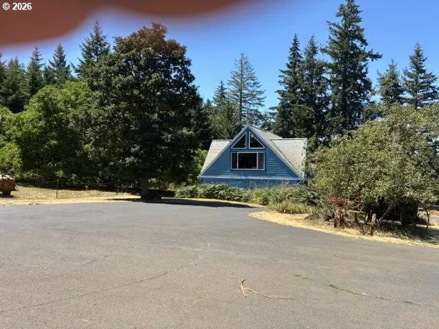 4384 NE Crooked Finger Rd, Scotts Mills, OR 97375 - #2