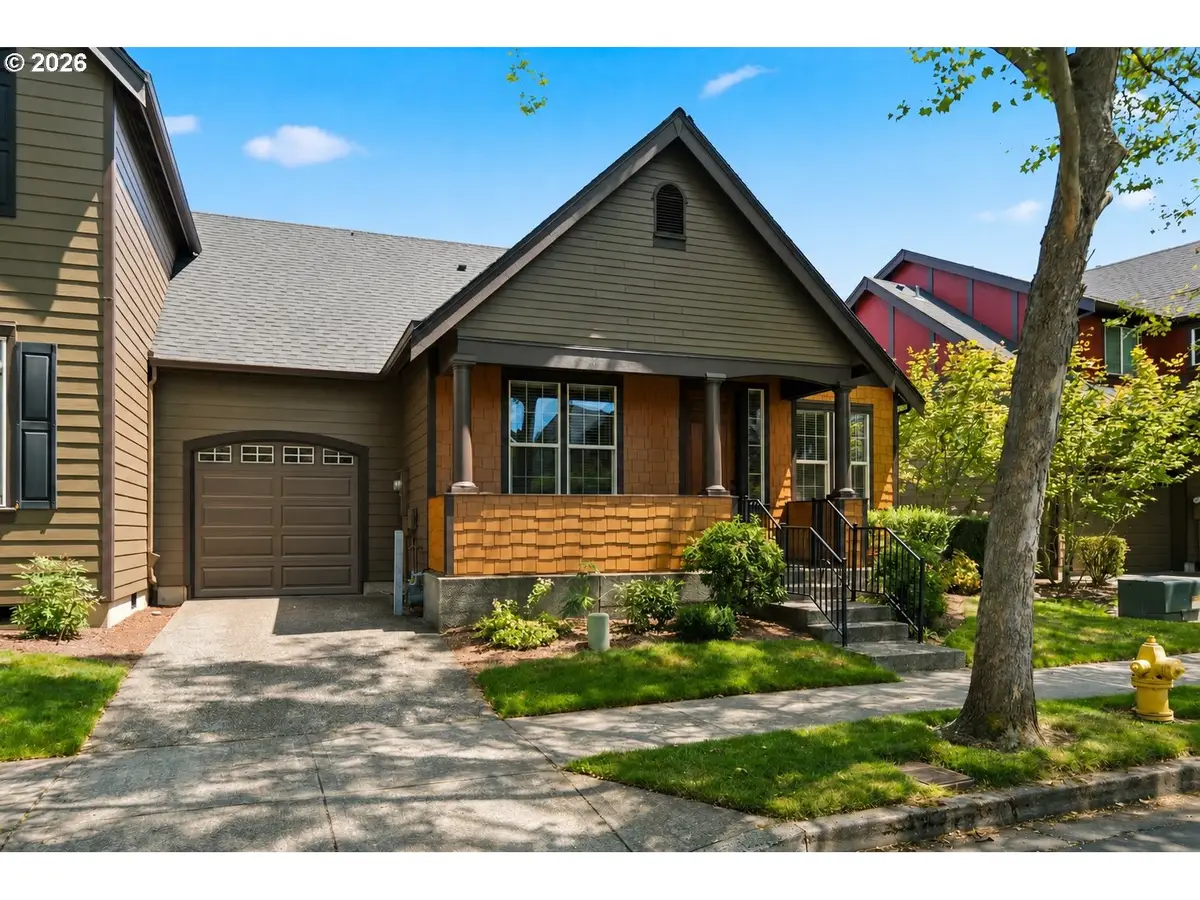 738 NE 73rd Ave, Hillsboro, OR 97124 - #1