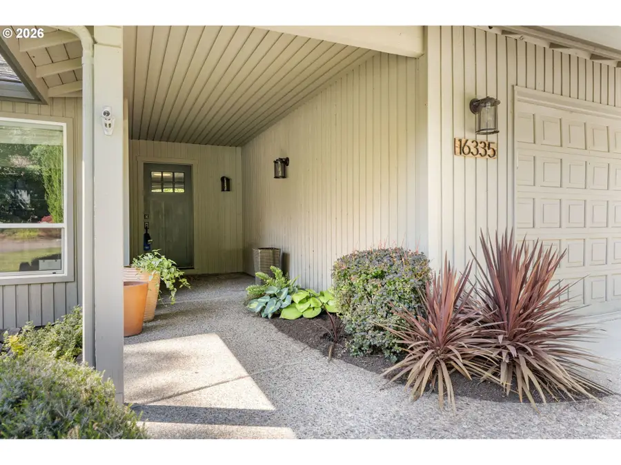 16335 SW Sylvan Ct, Tigard, OR 97224 - #3
