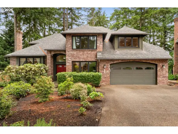5008 Hartford Pl, LakeOswego, OR 97035