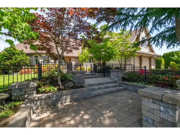 5918 Crystal Ct, Salem, OR 97306