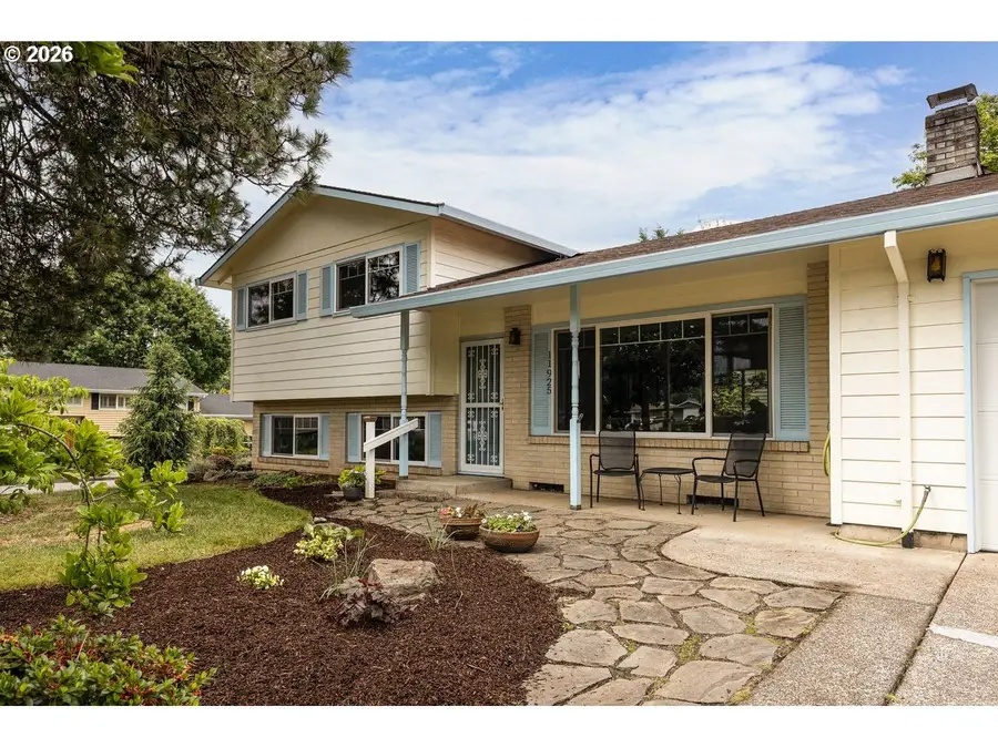 11925 SE 70th Ave, Milwaukie, OR 97222 - #2
