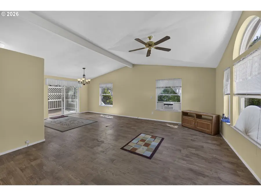 506 Robin Ln, Florence, OR 97439 - #3