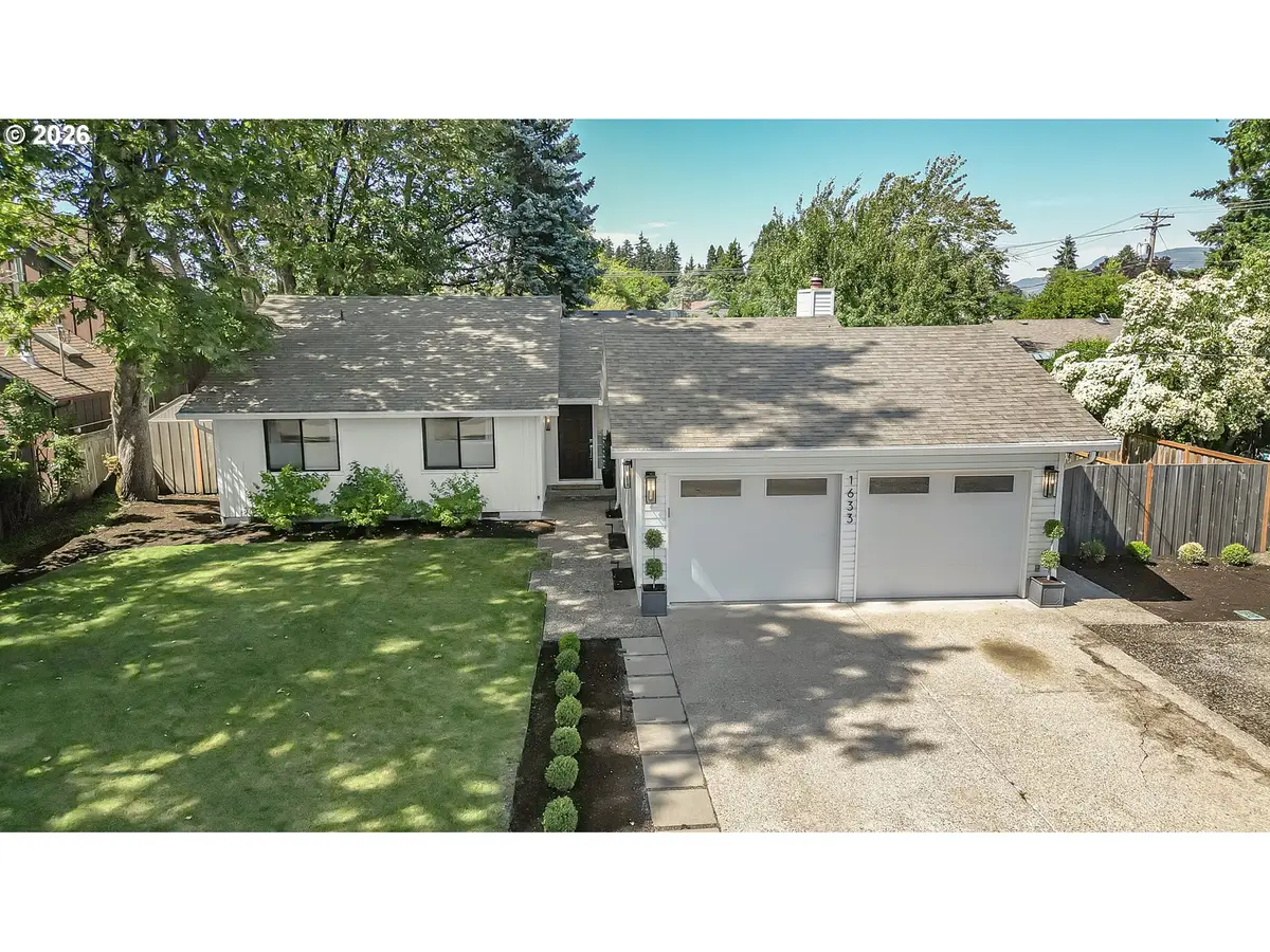 1633 Holly Ave, Eugene, OR 97408 - #1