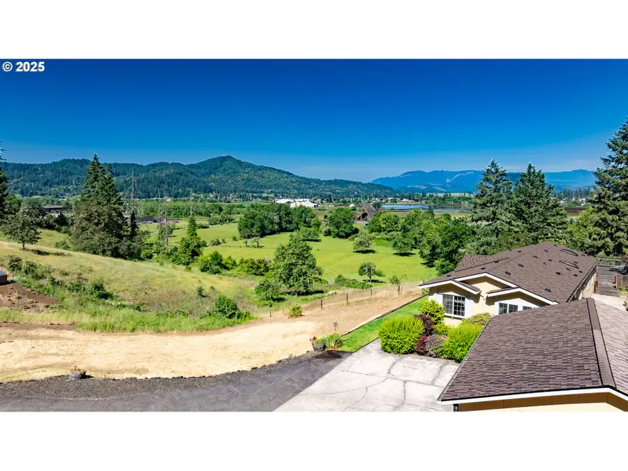788 Schoon Mountain Rd, Sutherlin, OR 97479 - Image #3