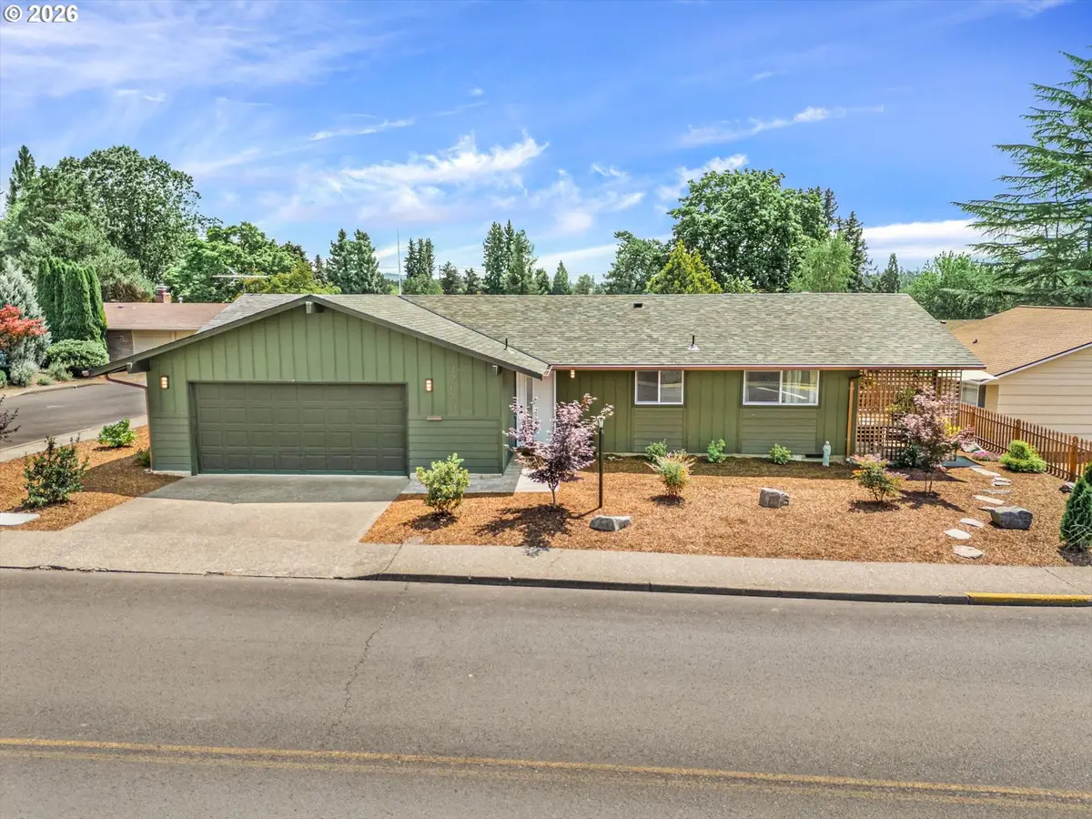 12050 SW King George Dr, King City, OR 97224 - #1