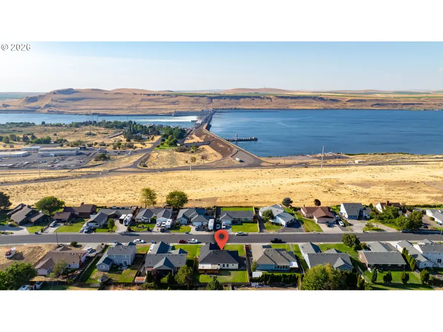 169 Rio Senda St, Umatilla, OR 97882 - #3