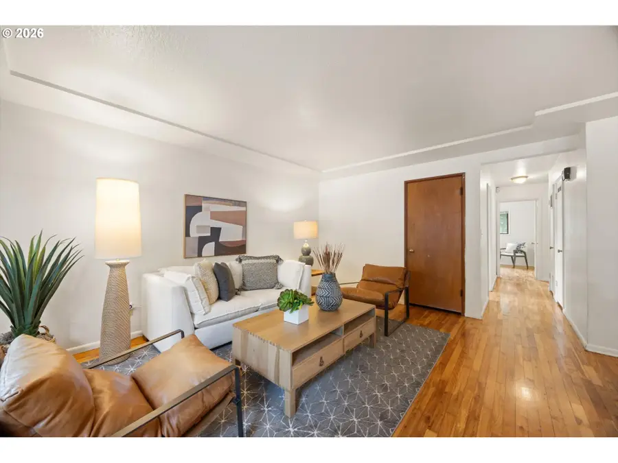 8419 SE 32nd Ave, Portland, OR 97222 - #2