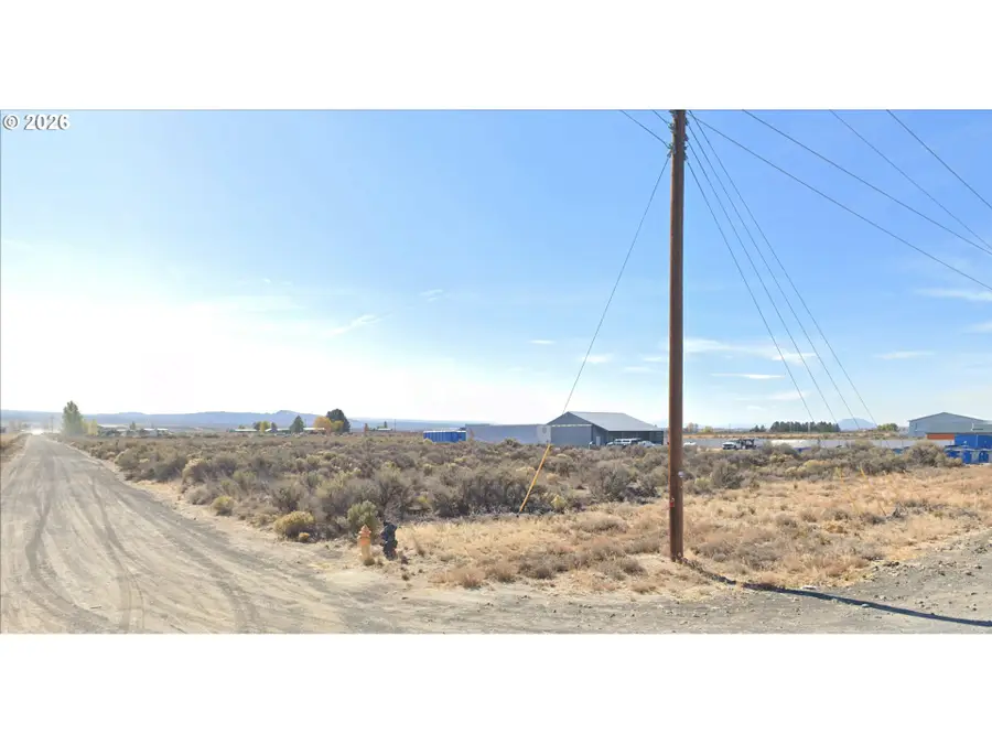 Christmas Valley Hwy #100, Silver Lake Fort Rock, OR 97641 - #3