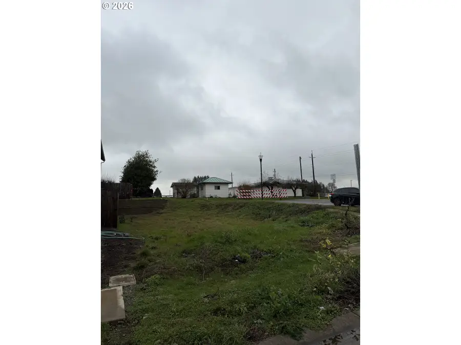 1030 N Auburn Pl, Ridgefield, WA 98642 - Image #3