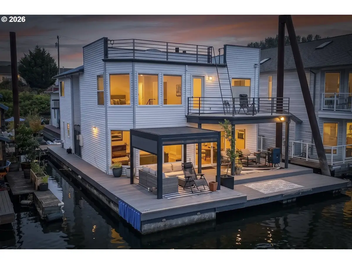 2630 N Hayden Island Dr #19, Portland, OR 97217 - #1