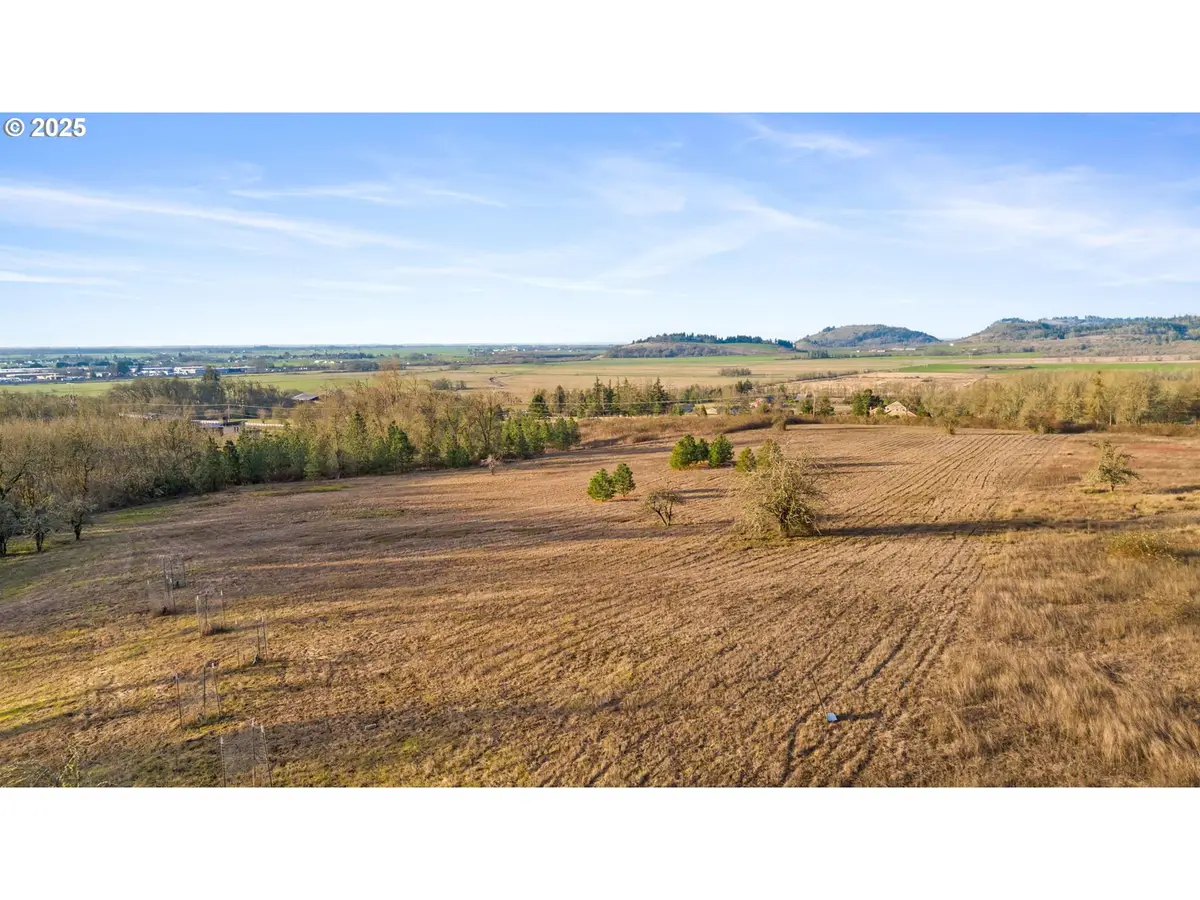 Diamond Ridge Loop, Eugene, OR 97408 - Image #1