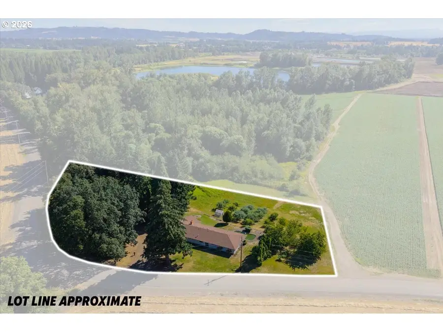 39179 Santiam Bluffs Rd Ne, Albany, OR 97322 - #2