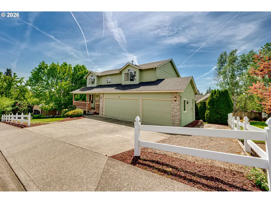 1241 E Pioneer Loop, La Center, WA 98629 - #3