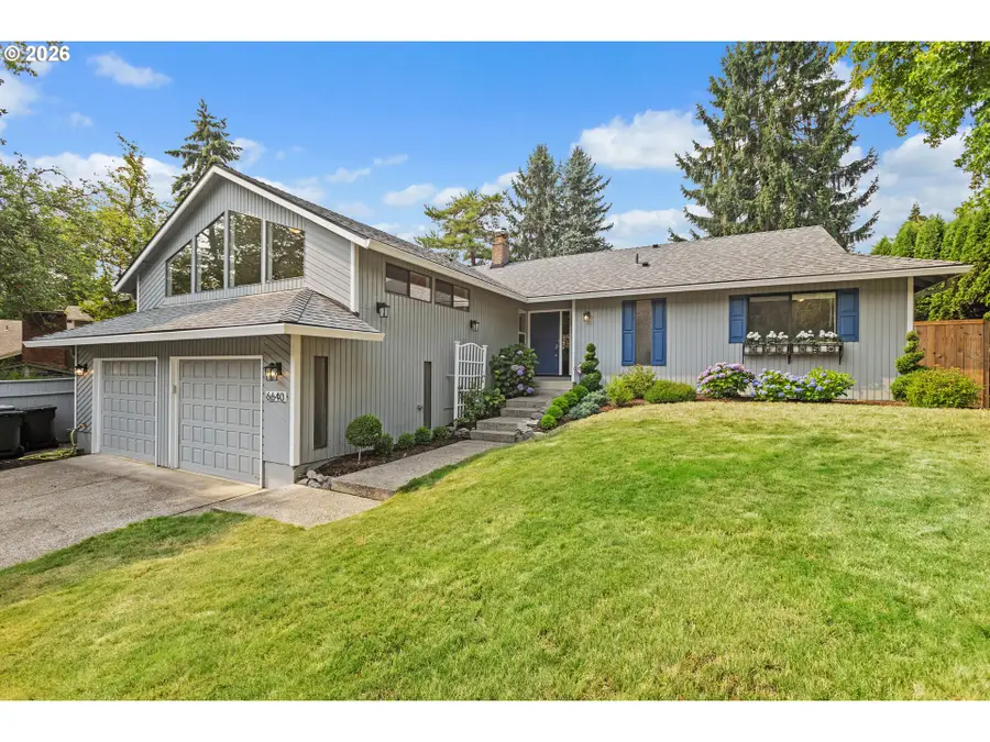 6640 Palomino Cir, West Linn, OR 97068 - #2