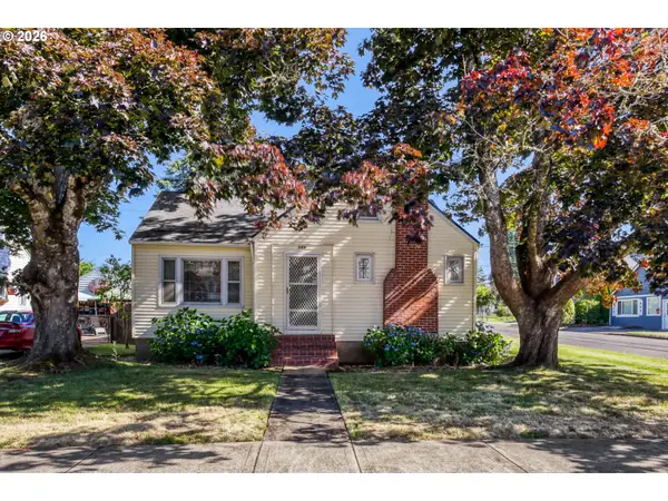 1135 B St, Washougal, WA 98671
