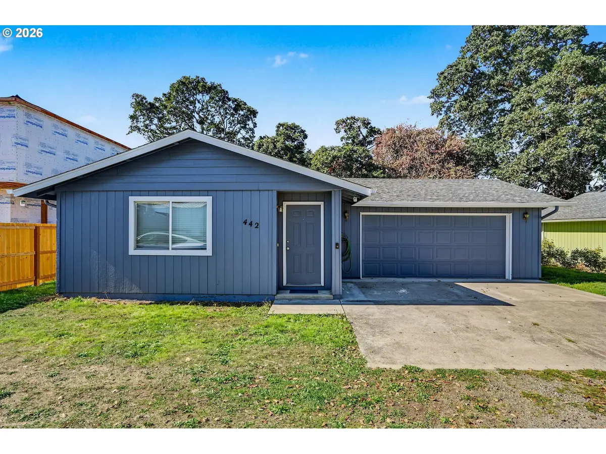 442 Olson Dr, Jefferson, OR 97352 - #1