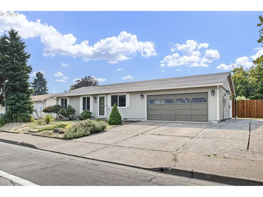 1515 W Harrison Ave, Cottage Grove, OR 97424 - Image #2