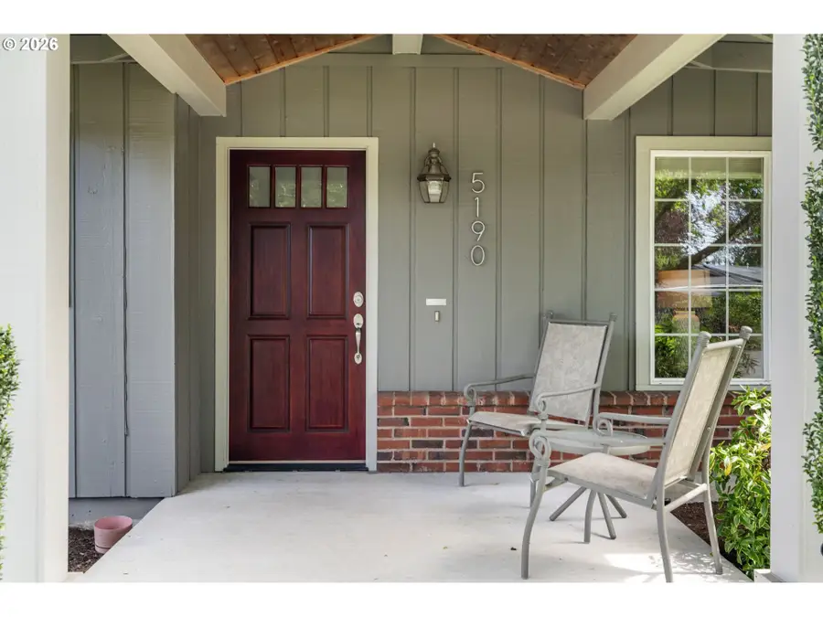 5190 SW Dover Ln, Portland, OR 97225 - #3