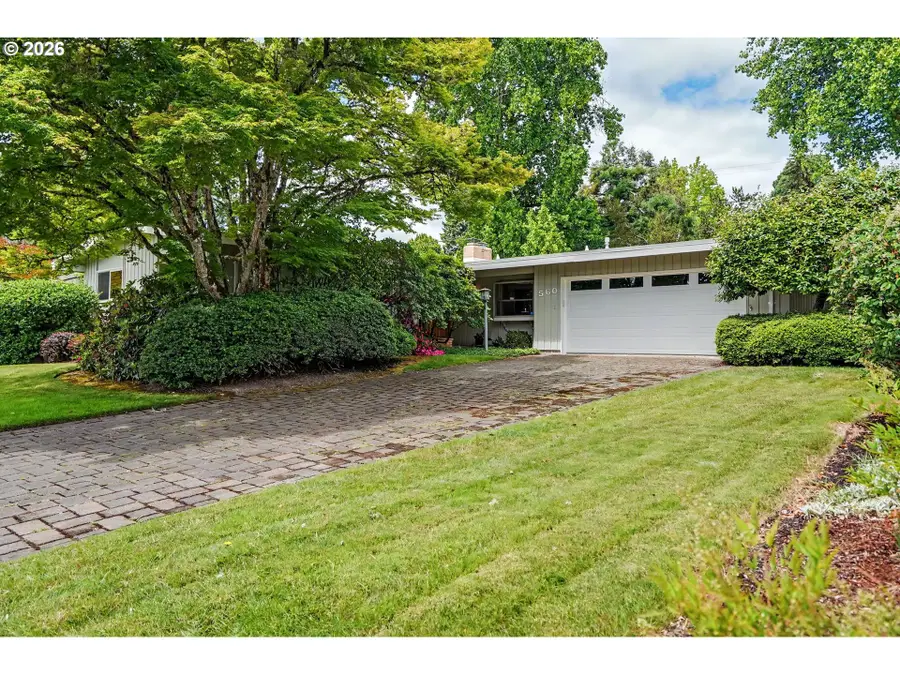 560 NW Merrie Dr, Corvallis, OR 97330 - #2