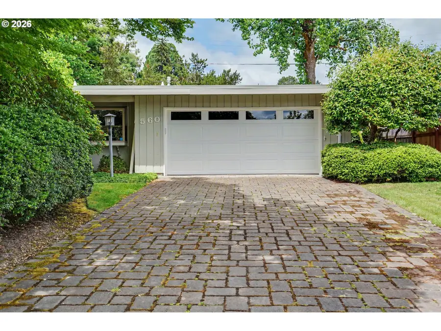 560 NW Merrie Dr, Corvallis, OR 97330 - #3