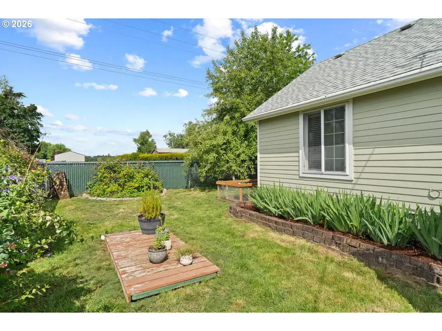24486 S Barlow Rd, Canby, OR 97013 - #3