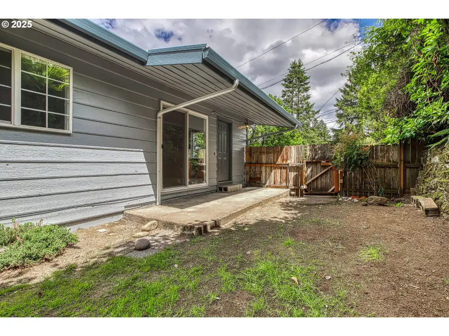 4522 Pacific Ave, Vancouver, WA 98663 - #3