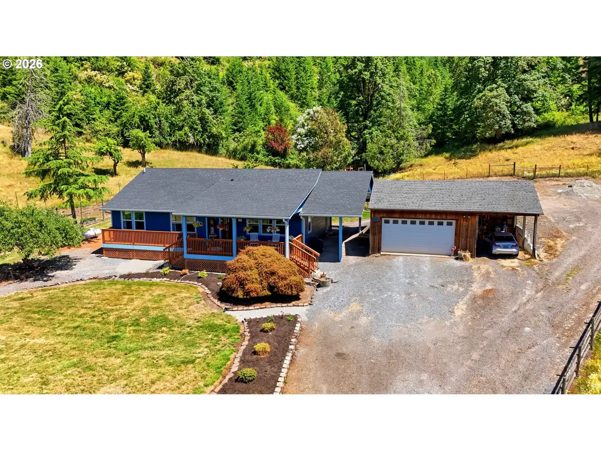 37886 S Wilhoit Rd, Molalla, OR 97038 - #1