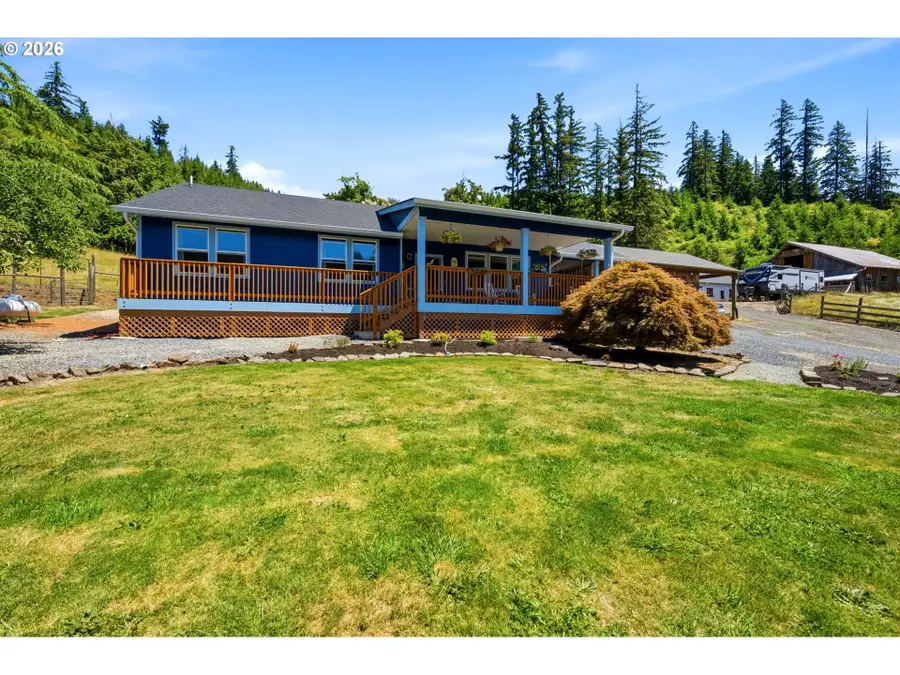 37886 S Wilhoit Rd, Molalla, OR 97038 - #3