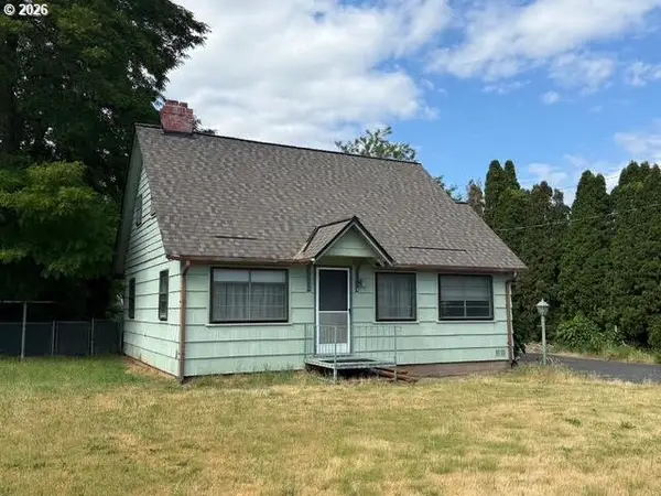 3056 Eliot Dr, HoodRiver, OR 97031