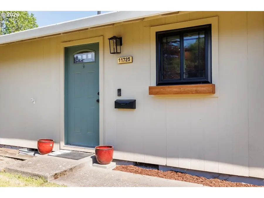 11725 SW Blakeney St, Beaverton, OR 97008 - #3