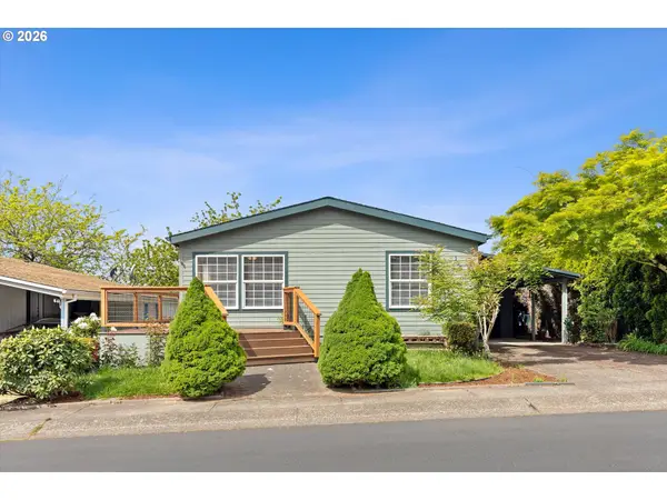 8300 NE Quatama St #133, Hillsboro, OR 97006