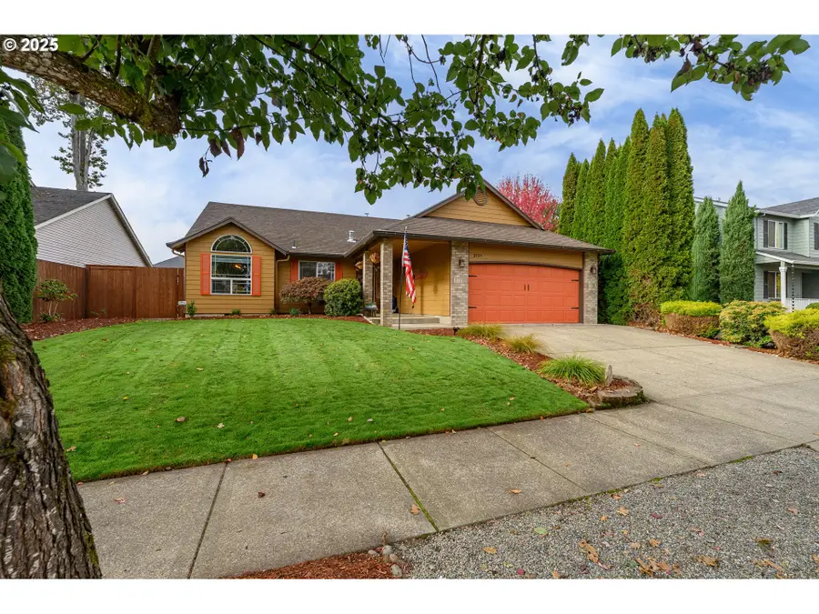 2753 NW Pinot Noir Dr, McMinnville, OR 97128 - #2