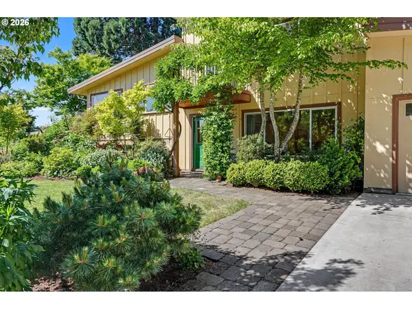 39800 Mertz Dr Se, Stayton, OR 97383
