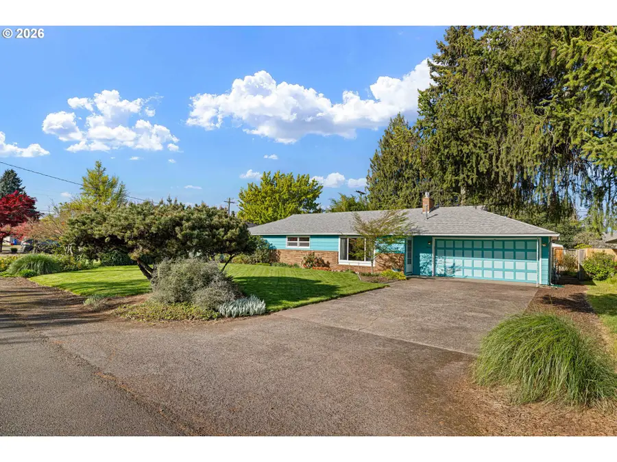 1666 Evergreen Dr, Eugene, OR 97404 - #3