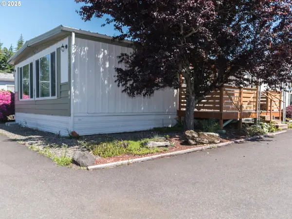 21016 SE Stark St #69, Gresham, OR 97030