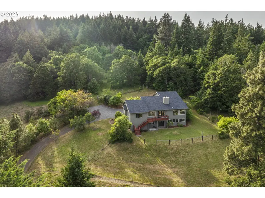 4719 Westwood Dr, Hood River, OR 97031 - Image #3