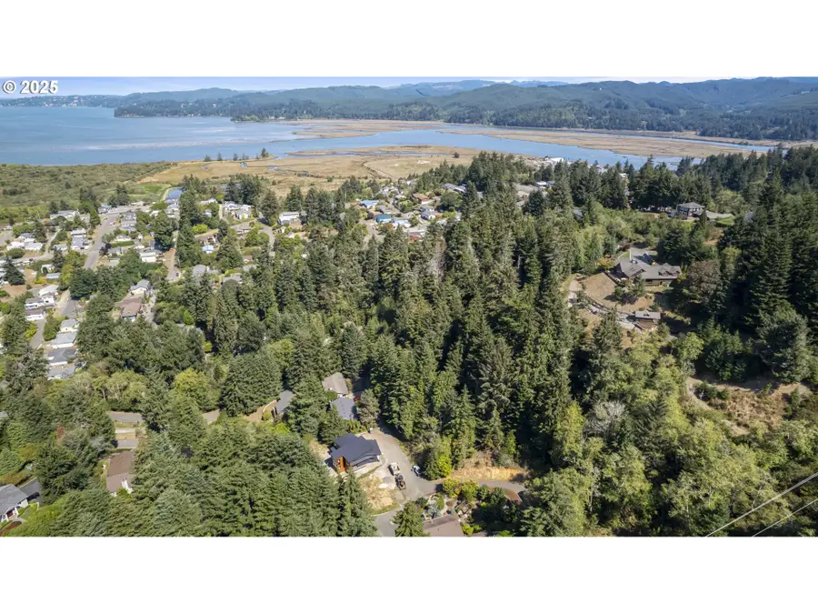 0 Shon Sta Way, Coos Bay, OR 97420 - #3